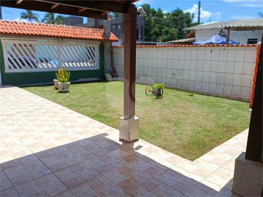 Casa à venda com 2 quartos, sendo 1 suíte,  em Vista Linda, Bertioga, SP