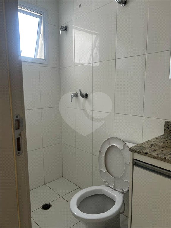 Apartamento para alugar com 2 quartos, sendo 1 suíte, em Campestre, Santo André, SP