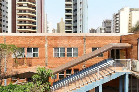 Prédio à venda no Centro, Ribeirão Preto, SP