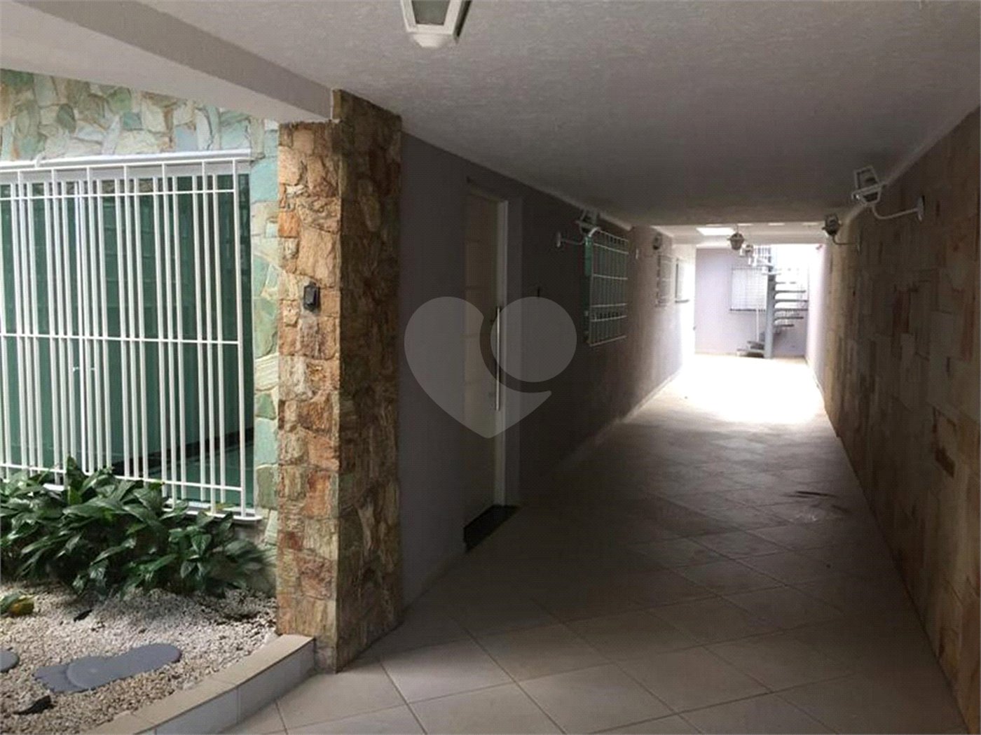 Sobrado à venda com 3 quartos, sendo 1 suíte, em Vila Galvão, Guarulhos, SP