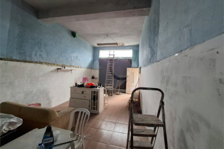 Casa à venda com 3 quartos em Parque Vitória, São Paulo, SP