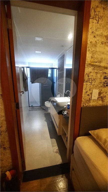 Casa à venda com 3 quartos, sendo 2 suítes,  em Vila Galvão, Guarulhos, SP