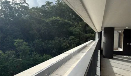 Apartamento à venda com 4 suítes em Vila Cordeiro, São Paulo, SP