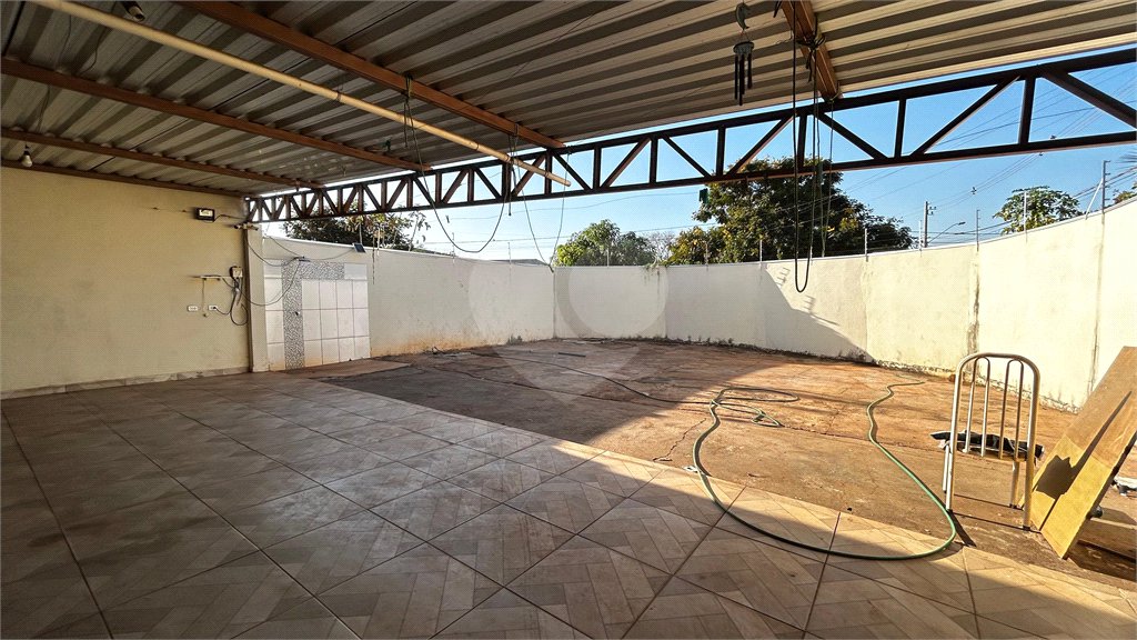 Casa à venda com 2 quartos, sendo 1 suíte, em Bosque das Araras, Três Lagoas, MS