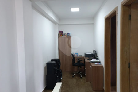 Sobrado à venda com 3 quartos, sendo 1 suíte,  em Vila Mazzei, São Paulo, SP
