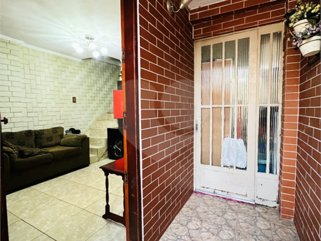 Sobrado à venda com 2 quartos em Parada Inglesa, São Paulo, SP
