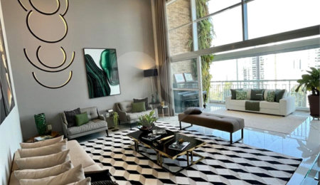 Apartamento à venda com 4 quartos, sendo 3 suítes,  em Morumbi, São Paulo, SP