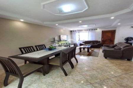 Casa à venda com 2 quartos em Campo Grande, Rio de Janeiro, RJ