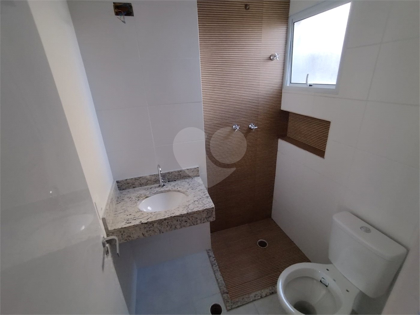 Casa à venda com 3 quartos, sendo 1 suíte, em Mandaqui, São Paulo, SP