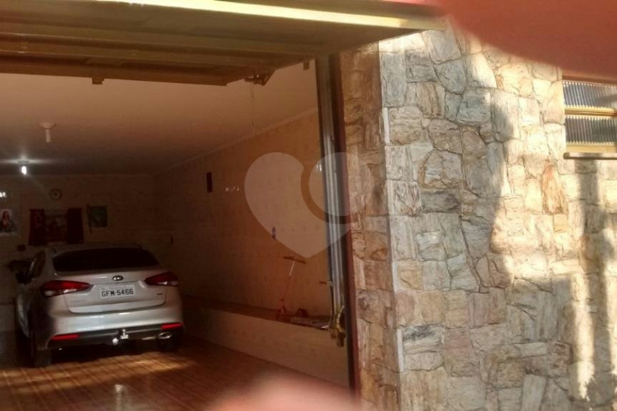 Casa à venda com 4 quartos, sendo 2 suítes,  em Vila Guilherme, São Paulo, SP