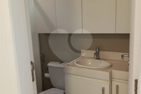 Casa à venda com 3 quartos, sendo 1 suíte, no condomínio Paraíso Classe A, Rio de Janeiro - RJ