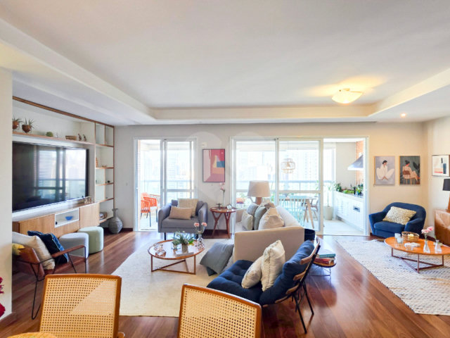 Apartamento à venda com 3 suítes em Brooklin, São Paulo, SP