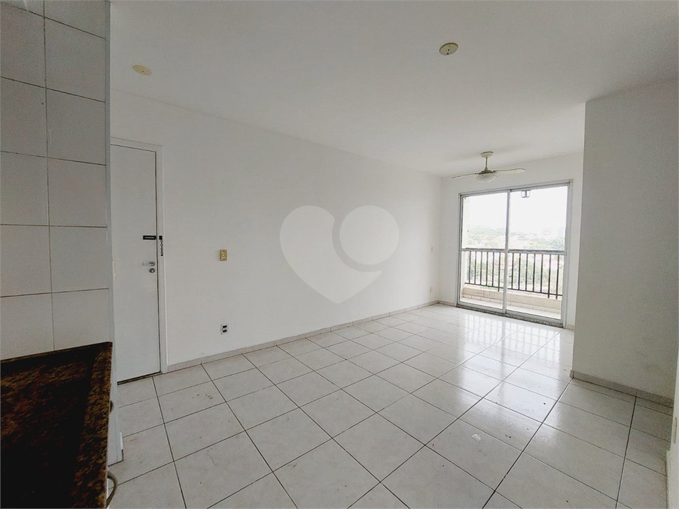 Apartamento à venda ou para alugar com 2 quartos em Vila Anastácio, São Paulo, SP