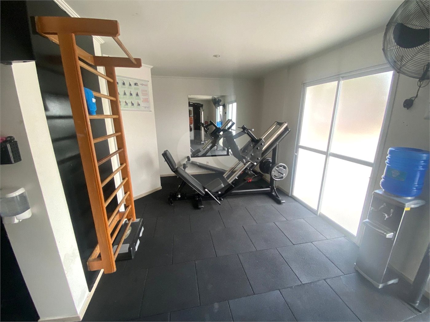 Apartamento à venda com 3 quartos, sendo 1 suíte, em Jardim Aida, Guarulhos, SP