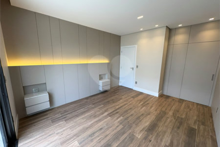 Casa à venda com 4 suítes no condomínio Villa Borghese, Indaiatuba - SP