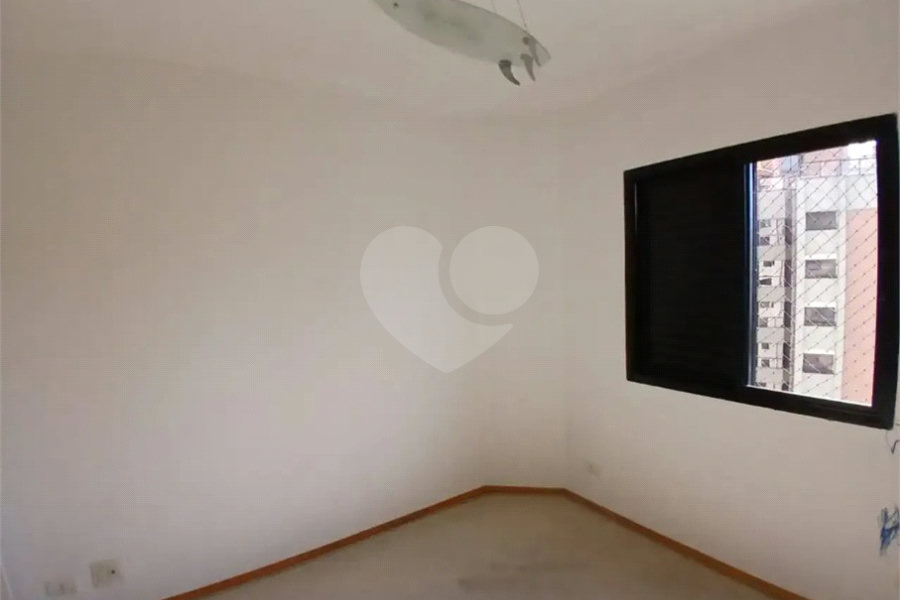 Apartamento à venda com 3 quartos, sendo 1 suíte, em Jardim Sul, São Paulo, SP