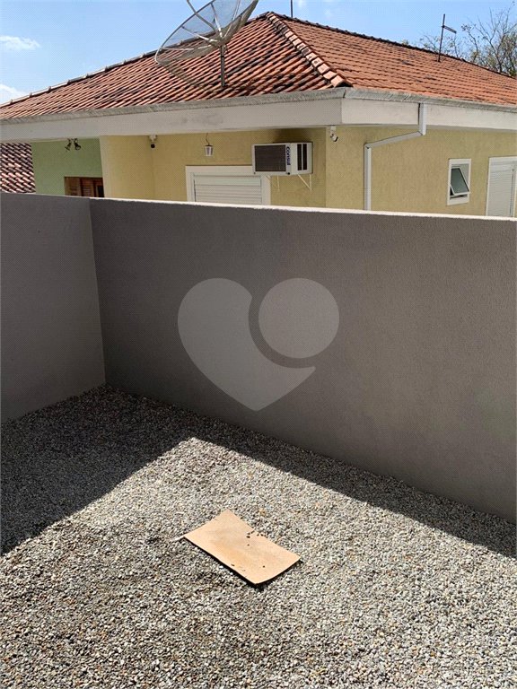 Casa à venda com 3 quartos, sendo 1 suíte, no condomínio Villa D'este, Cotia - SP