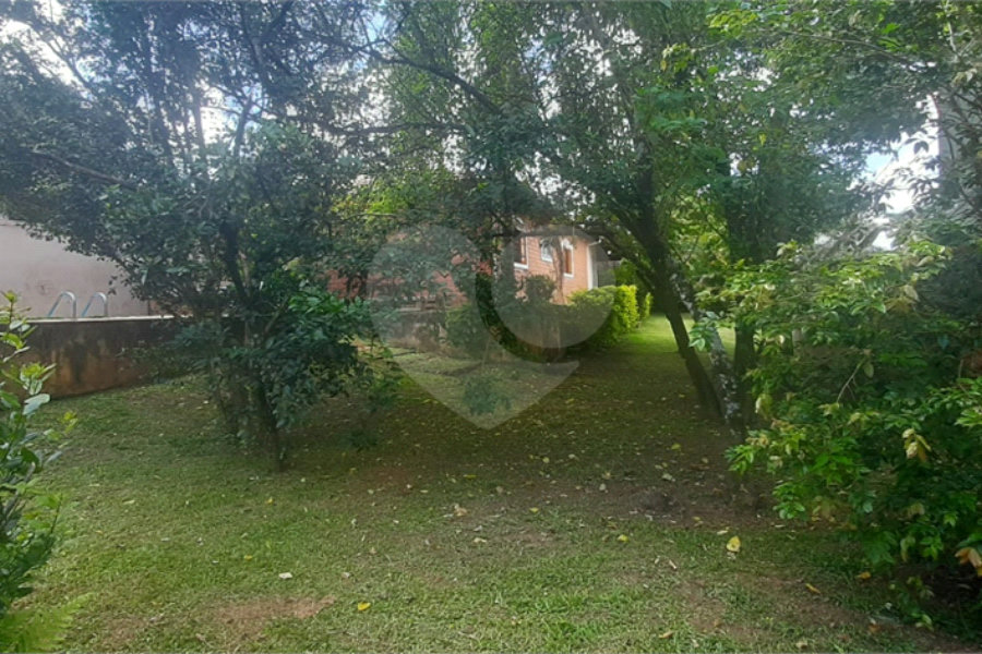 Casa à venda com 3 quartos, sendo 2 suítes, em São Vicente, Mairiporã, SP