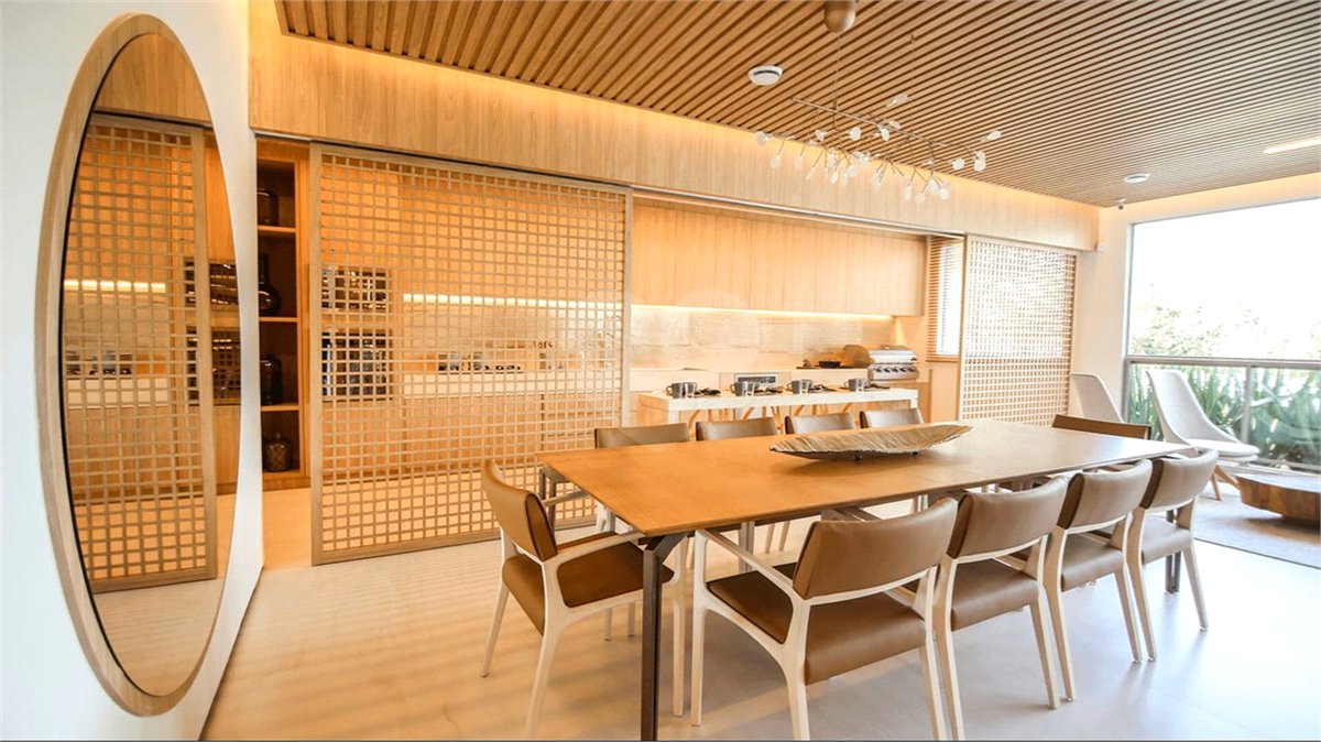 Apartamento à venda com 4 quartos, sendo 3 suítes, em Perdizes, São Paulo, SP
