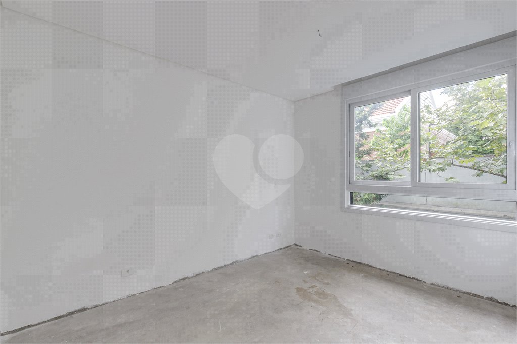 Casa à venda com 4 suítes no condomínio Venezia, São Paulo - SP