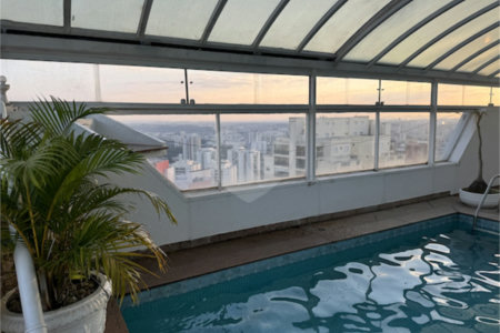 Cobertura à venda ou para alugar com 5 quartos, sendo 4 suítes, em Santo Amaro, São Paulo, SP