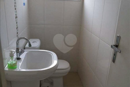 Apartamento à venda com 2 quartos em Jardim Ivana, São Paulo, SP