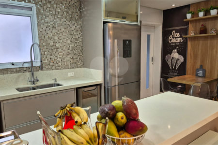 Apartamento à venda com 3 quartos, sendo 1 suíte,  em Jardim Arpoador, São Paulo, SP