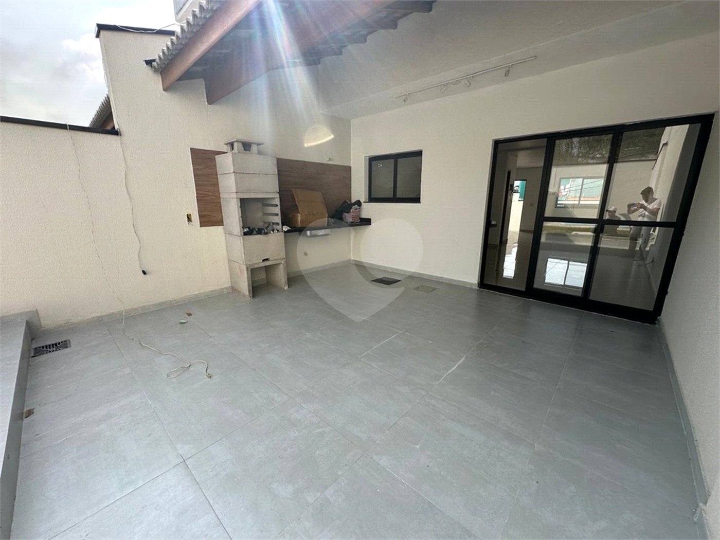 Sobrado à venda com 3 quartos, sendo 1 suíte,  em Jardim Esperança, Mogi das Cruzes, SP