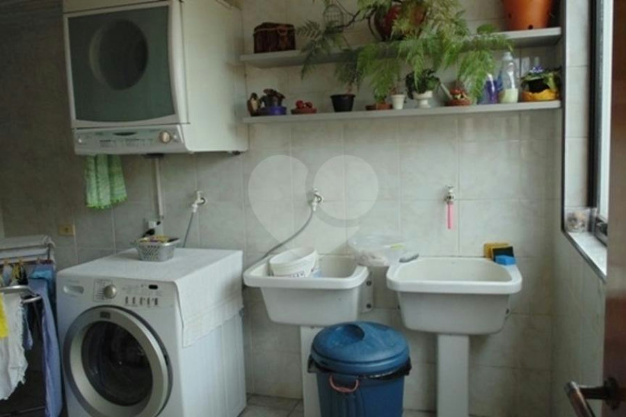Sobrado à venda com 4 quartos, sendo 3 suítes,  em Jardim Franca, São Paulo, SP
