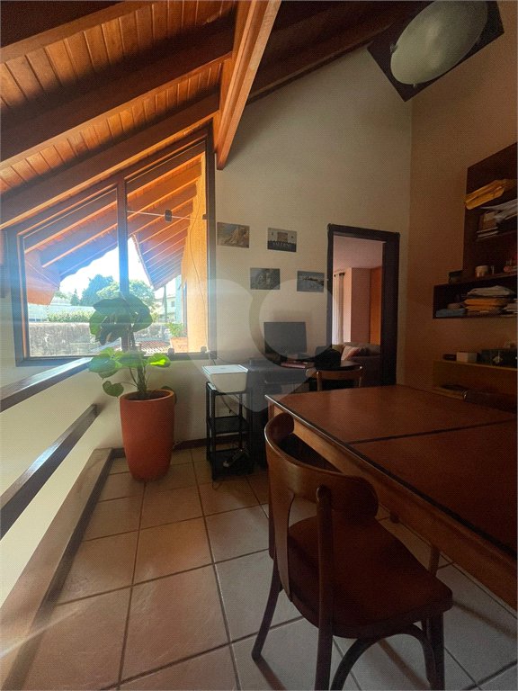 Casa à venda com 3 quartos, sendo 2 suítes,  em Vila Oliveira, Mogi das Cruzes, SP