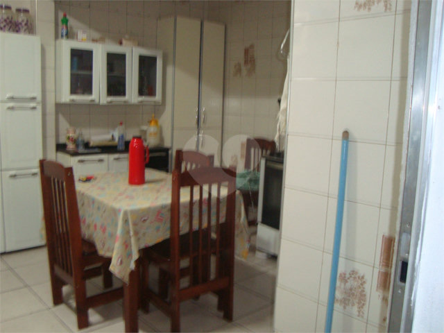 Sobrado à venda com 7 quartos, sendo 1 suíte,  em Santana, São Paulo, SP