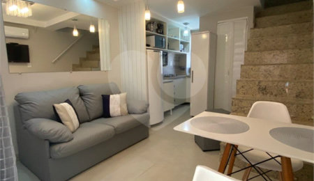 Triplex à venda com 2 suítes no Centro (mangue), Armação dos Búzios, RJ