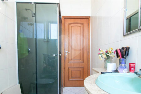 Apartamento localizado no Bairro Nobre de Higienópolis