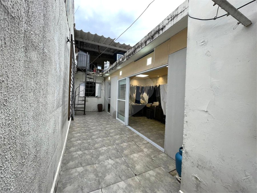 Sobrado à venda com 3 quartos em Quinta da Paineira, São Paulo, SP