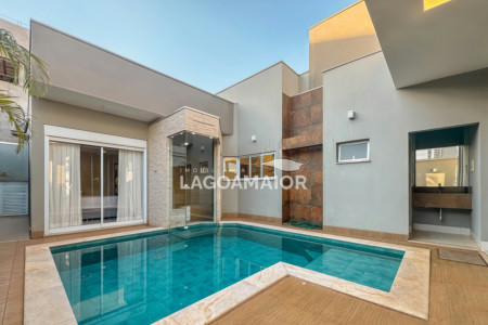 Casa à venda com 3 suítes em Parque Das Mangueiras, Três Lagoas, MS