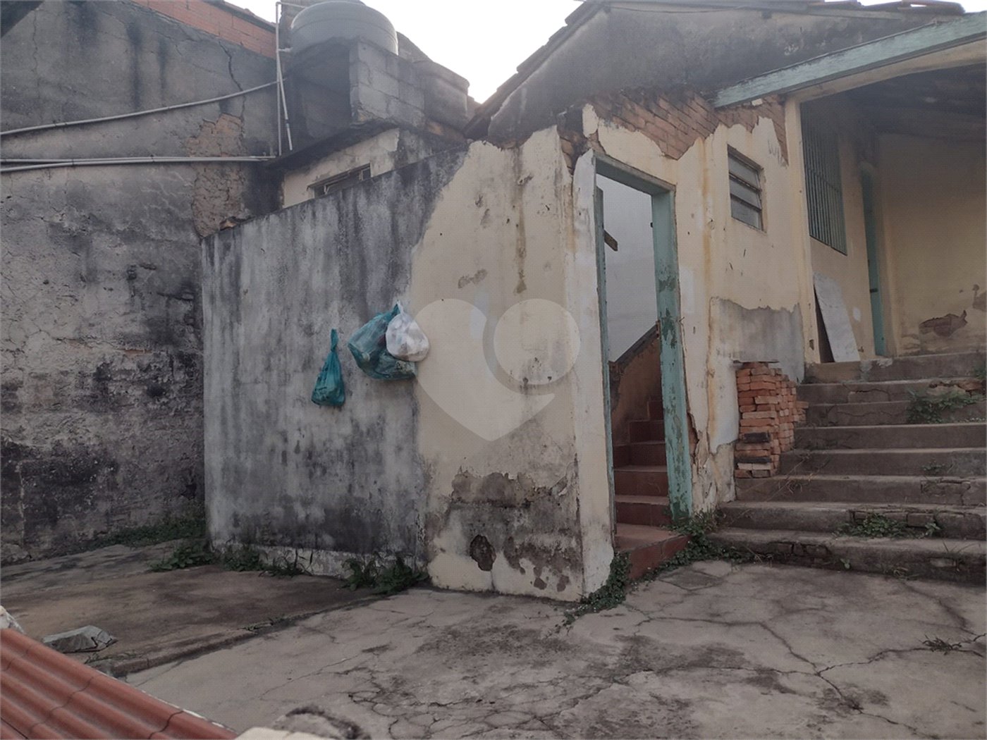 Terreno à venda em Vila Romero, São Paulo, SP