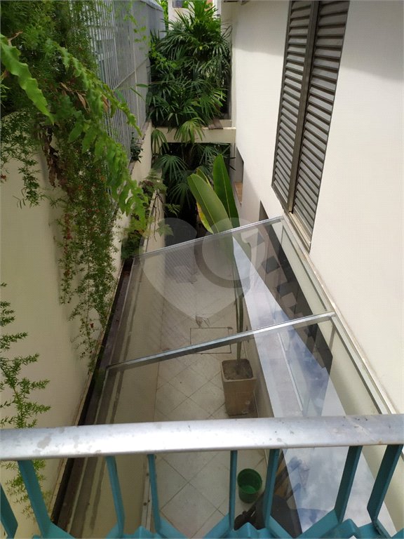Casa à venda com 4 quartos, sendo 2 suítes, em Jardim das Vertentes, São Paulo, SP