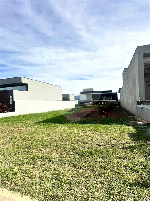 Terreno à venda no condomínio Residencial Dona Maria Candida, Indaiatuba - SP