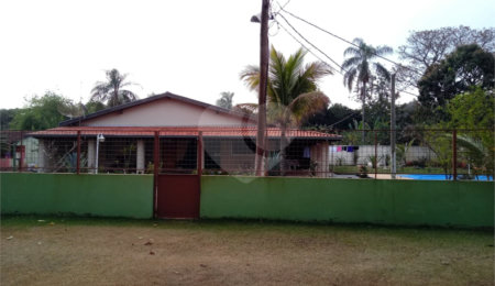 Chácara à venda com 4 quartos em Estância Balneária Concórdia, São Carlos, SP