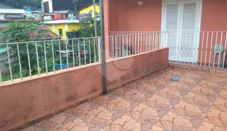 Sobrado à venda com 4 quartos em Tremembé, São Paulo, SP