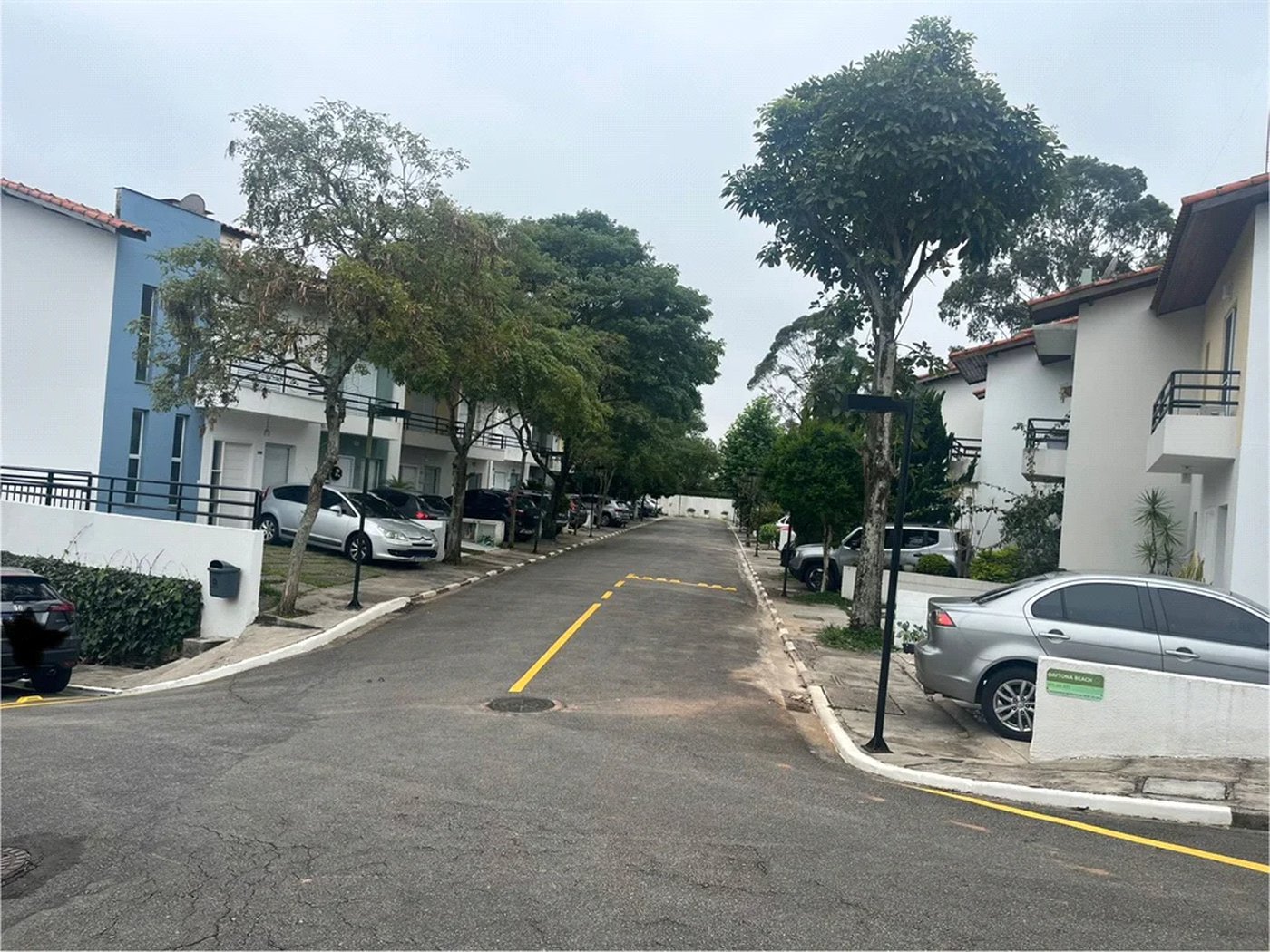 Casa à venda com 3 quartos no condomínio Jd Rebelato, Cotia - SP