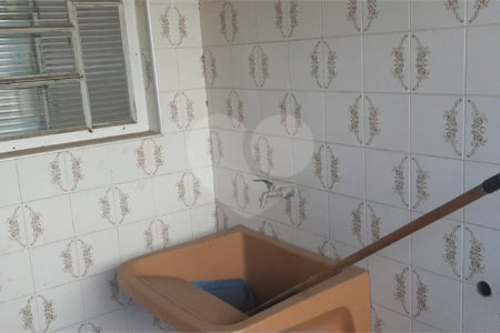 Casa Térrea à venda com 2 quartos no Centro, Vinhedo, SP