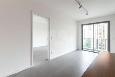 Apartamento à venda com 1 quarto em Vila Uberabinha, São Paulo, SP