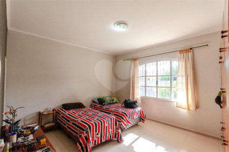 Casa à venda ou para alugar com 4 quartos, sendo 3 suítes,  em Jardim Vivan, São Paulo, SP