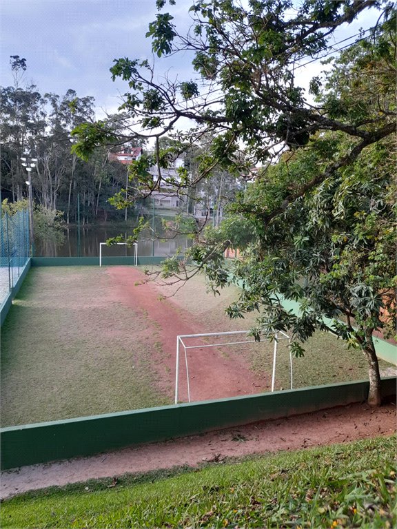Casa à venda com 3 quartos, sendo 1 suíte, no condomínio Estância Marambaia, Vinhedo - SP