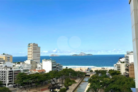 Duplex à venda com 3 quartos, sendo 1 suíte, em Leblon, Rio de Janeiro, RJ