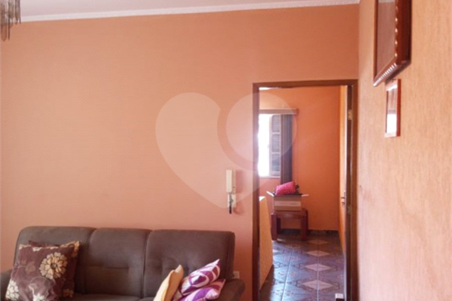 Sobrado à venda com 3 quartos em Vila Santa Maria, São Paulo, SP