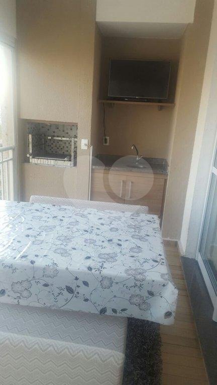 Apartamento à venda com 3 quartos, sendo 1 suíte, em Água Branca, São Paulo, SP