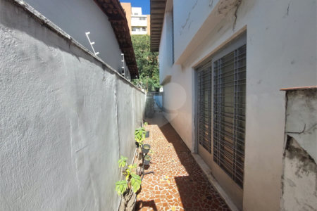 Sobrado à venda com 3 quartos, sendo 1 suíte, em Alto da Lapa, São Paulo, SP
