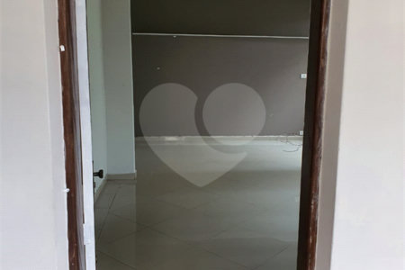 Sobrado para alugar com 3 quartos, sendo 1 suíte,  em Campo Belo, São Paulo, SP